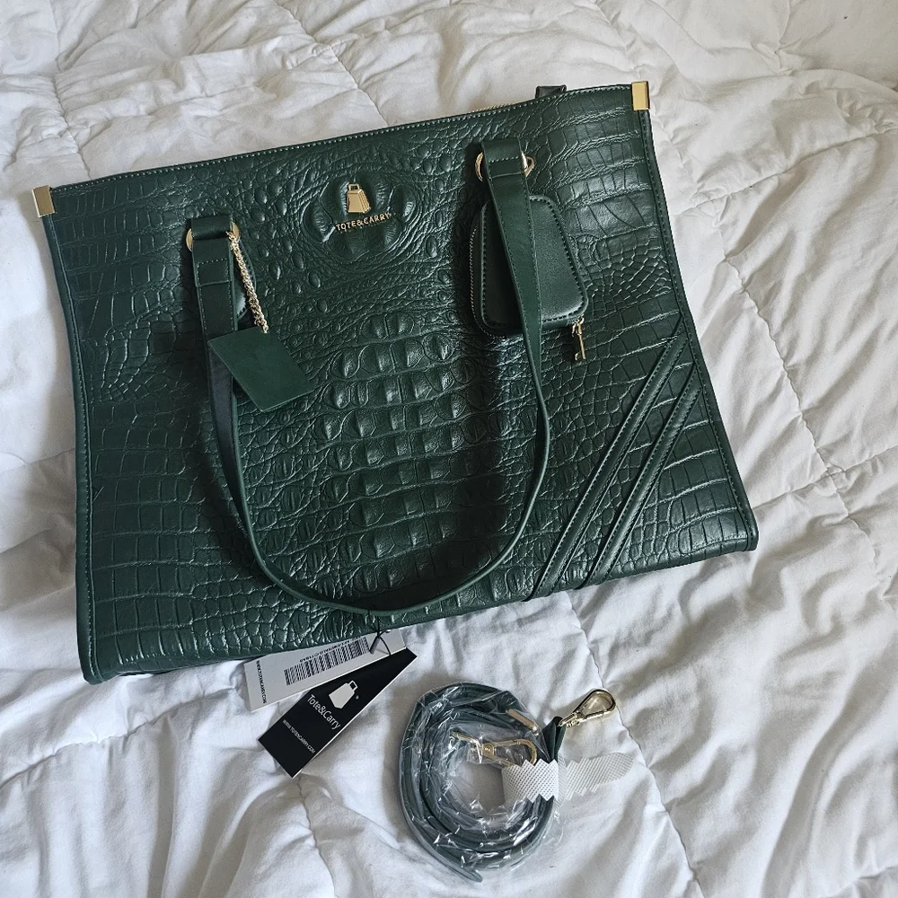 Tote&Carry Emerald Crocodile Tote